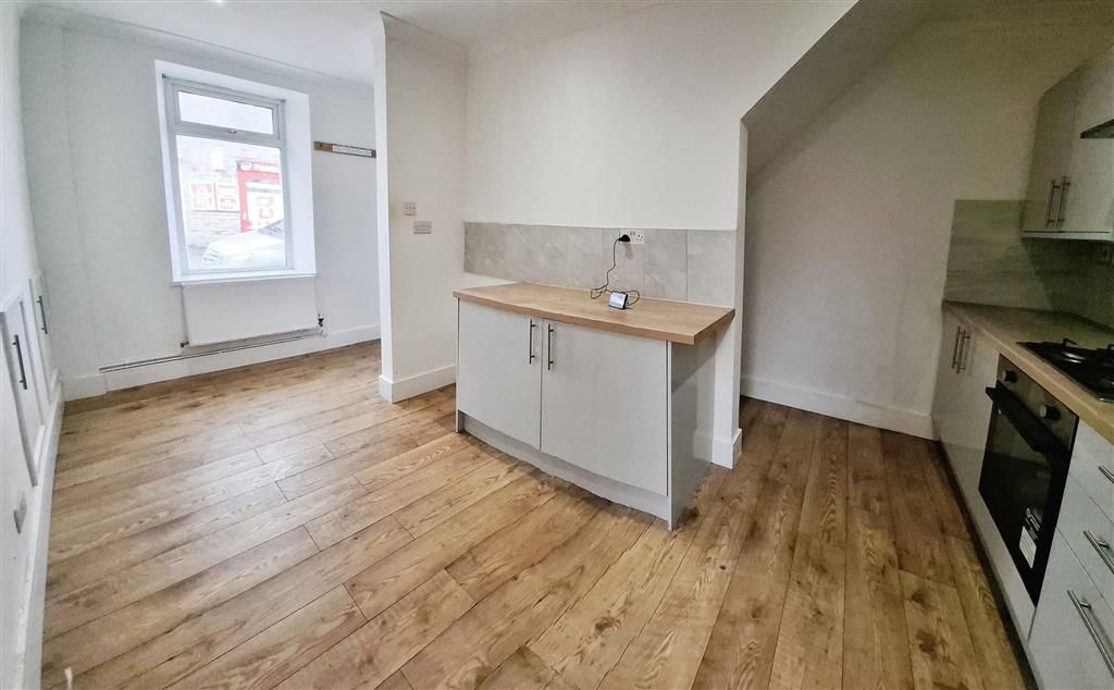 Property photo 2 of 12 View