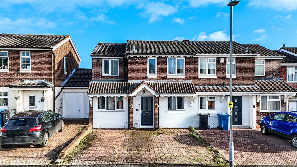 Property photo 1 of 31 Picture No. 27