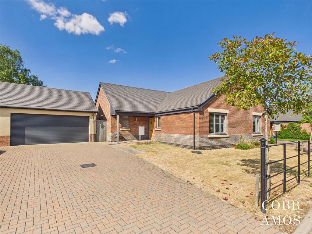 Property photo 1 of 17 Cam03722G0-Pr0129-Still026.Jpg
