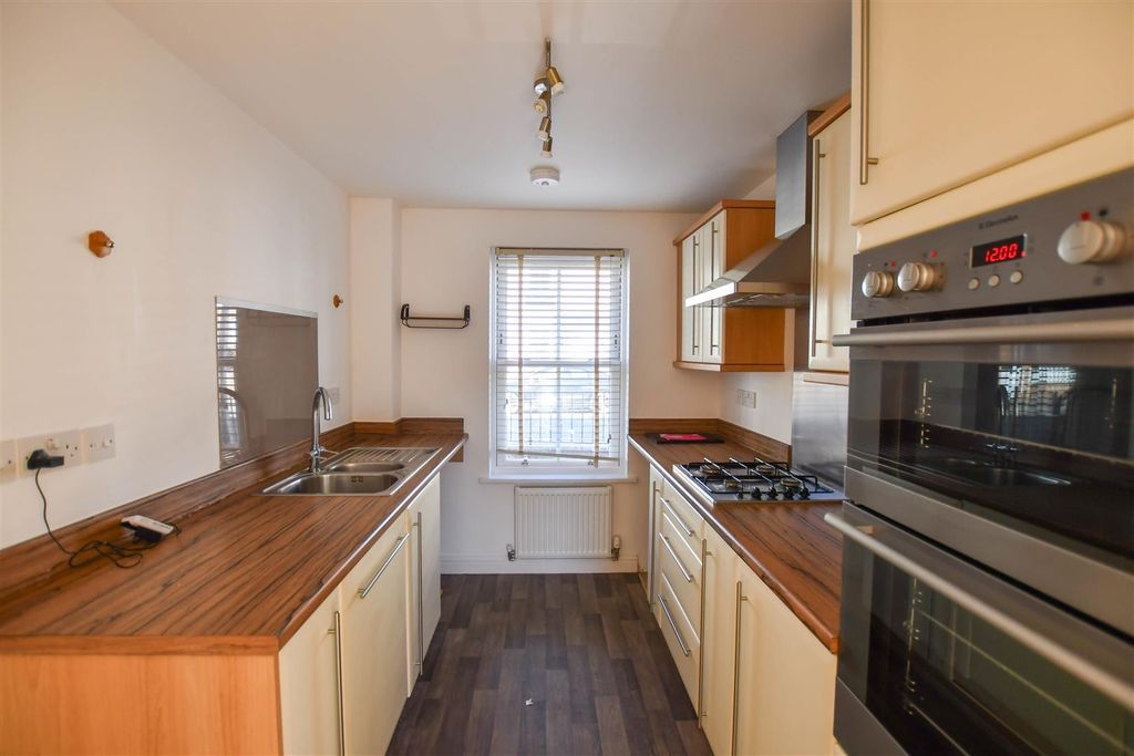 Property photo 2 of 18 Dsc_0578-1.Jpg