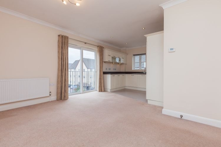 Property photo 2 of 8 287281