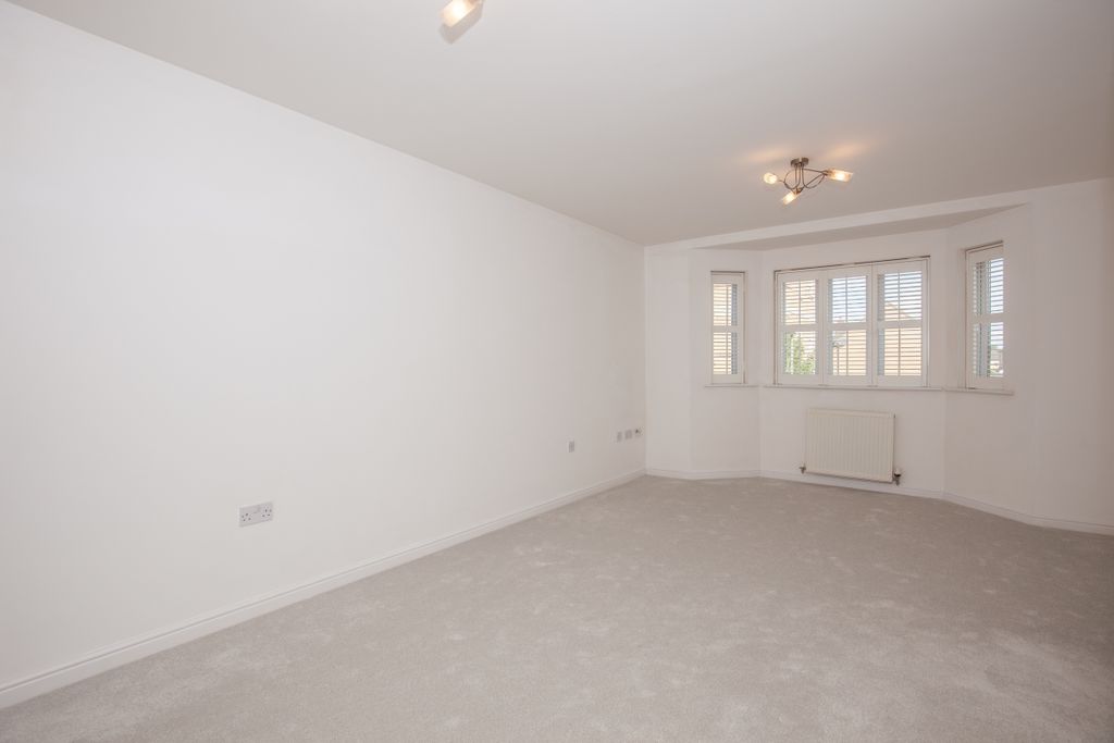 Property photo 2 of 8 167379