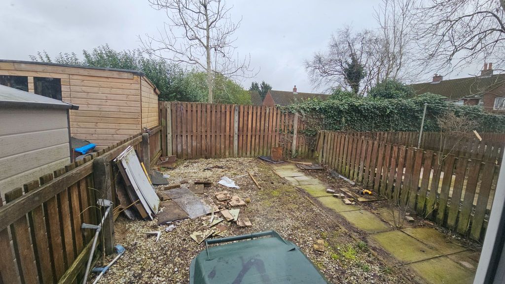 Property photo 3 of 9 Photograph 3