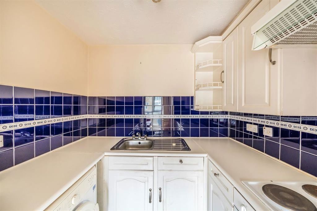 Property photo 3 of 4