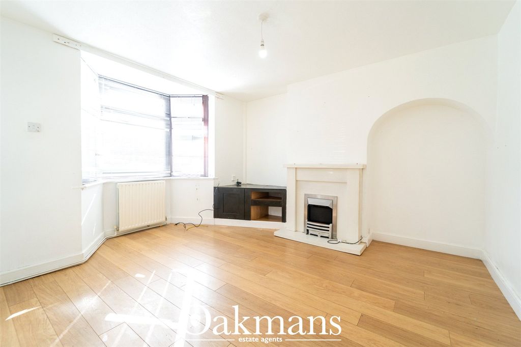 Property photo 3 of 18 Picture No. 12