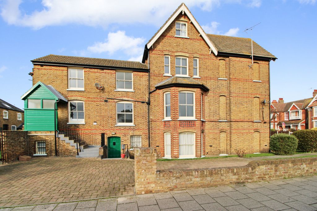 Property photo 1 of 15 Img_2498-52959696.Jpg