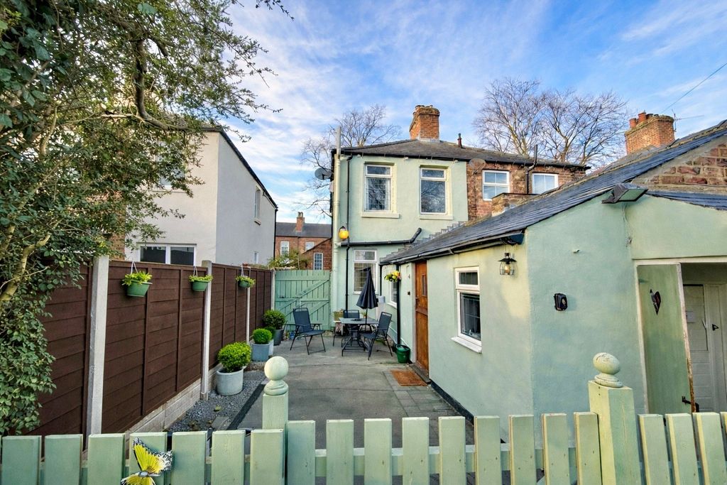 Property photo 1 of 17 Picture No. 08