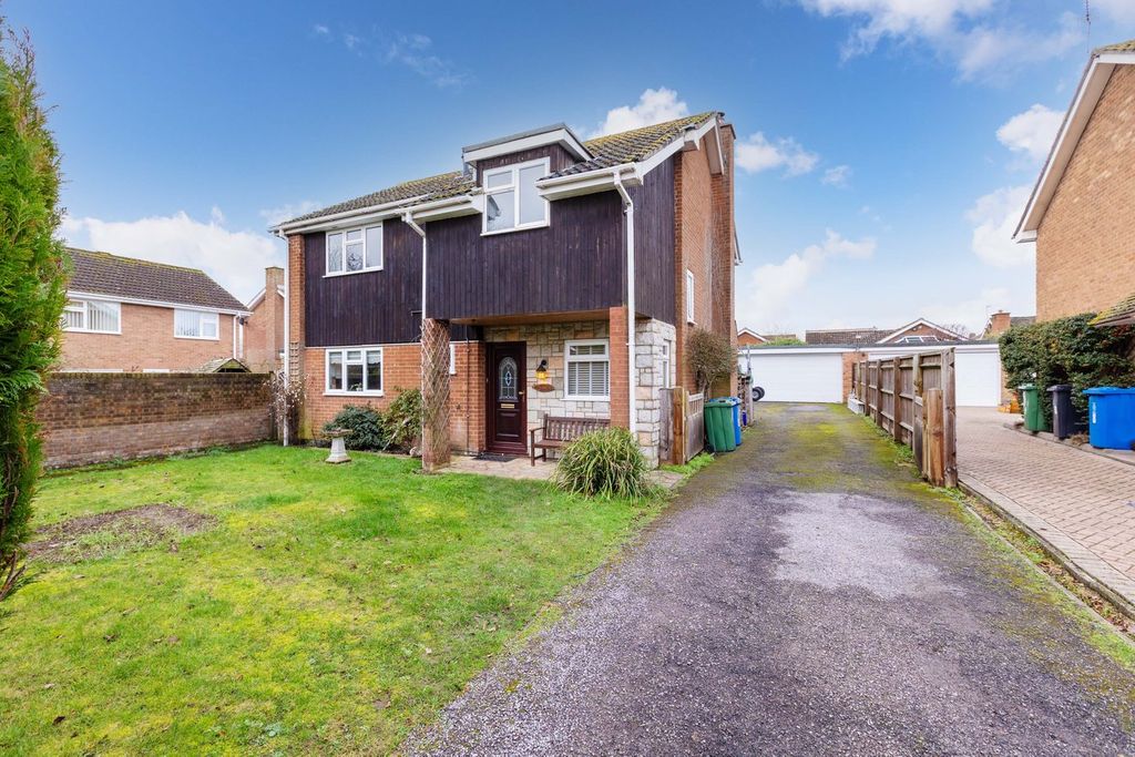 Property photo 1 of 22