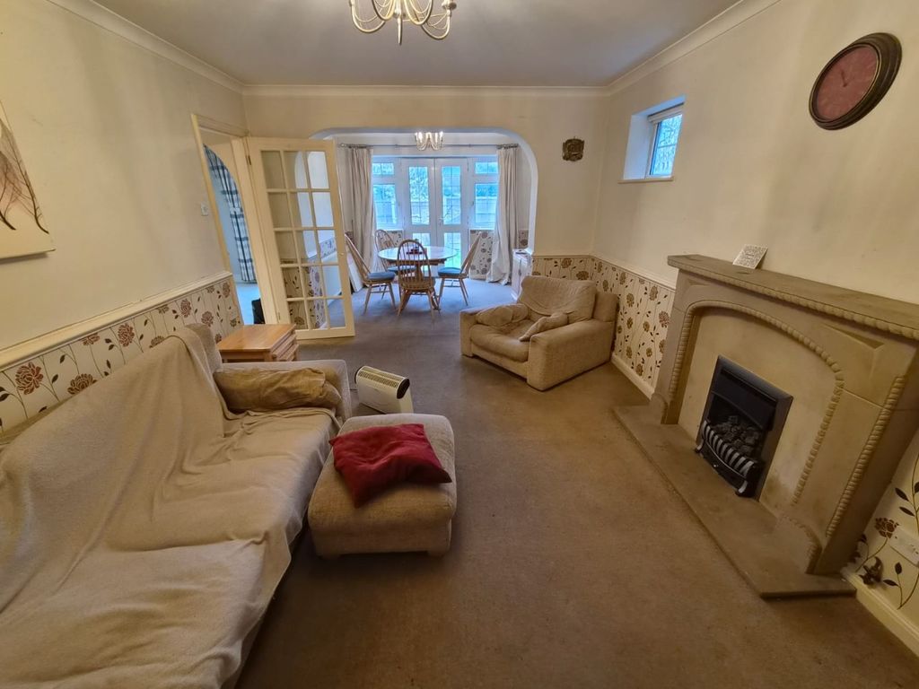 Property photo 2 of 20 4876192