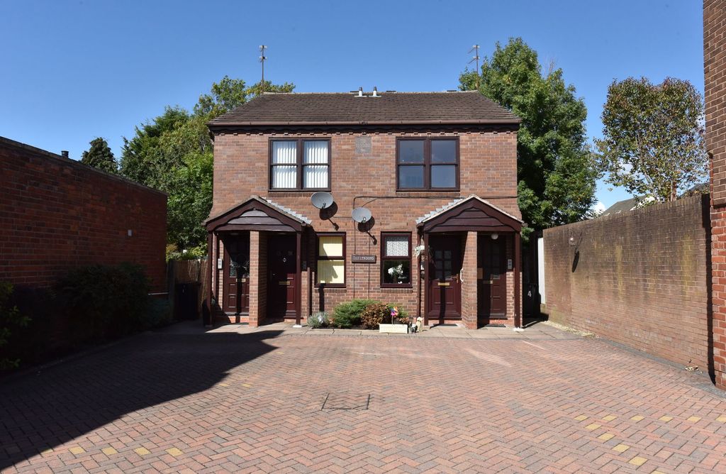 Property photo 1 of 10