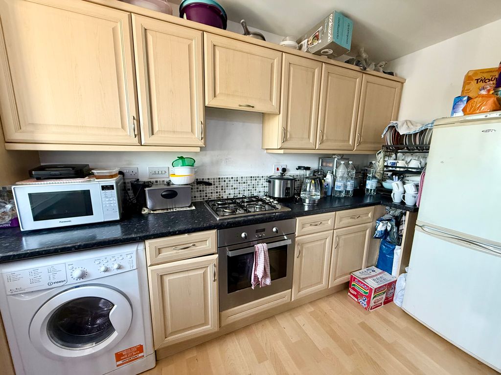 Property photo 3 of 8 Img_4964