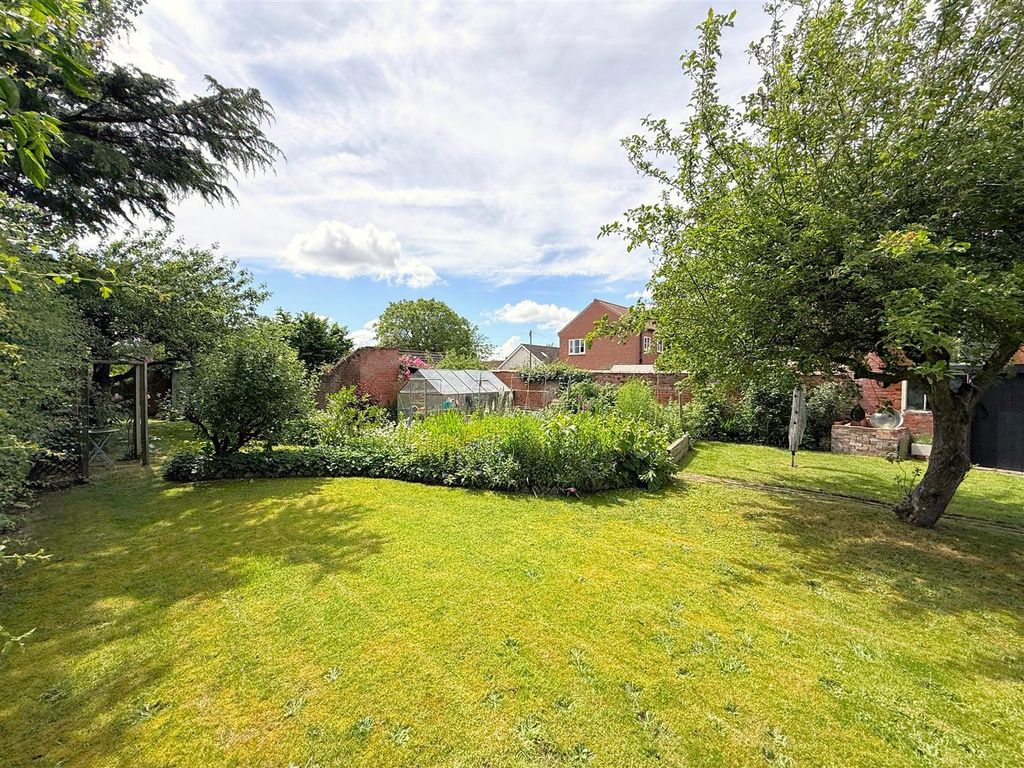 Property photo 2 of 35 Img_5727.Jpg