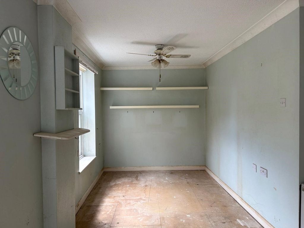 Property photo 3 of 9 Picture No. 08