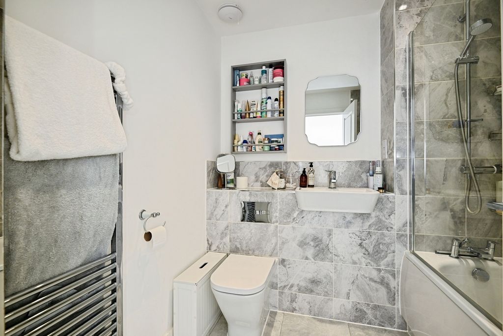 Property photo 2 of 12 Pbox-Img.Jpg