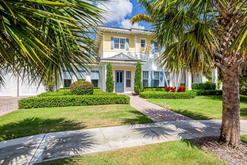 Property photo 3 of 10 <Alttext/>