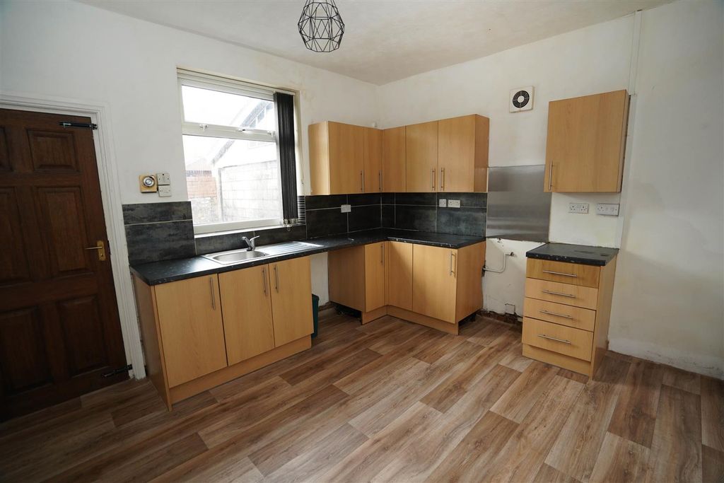 Property photo 3 of 12 Dsc02354A.Jpg