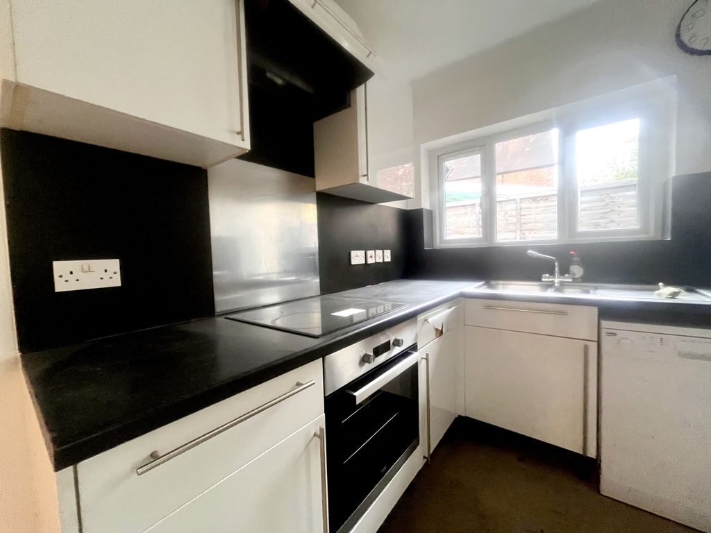 Property photo 2 of 12 Img_6439