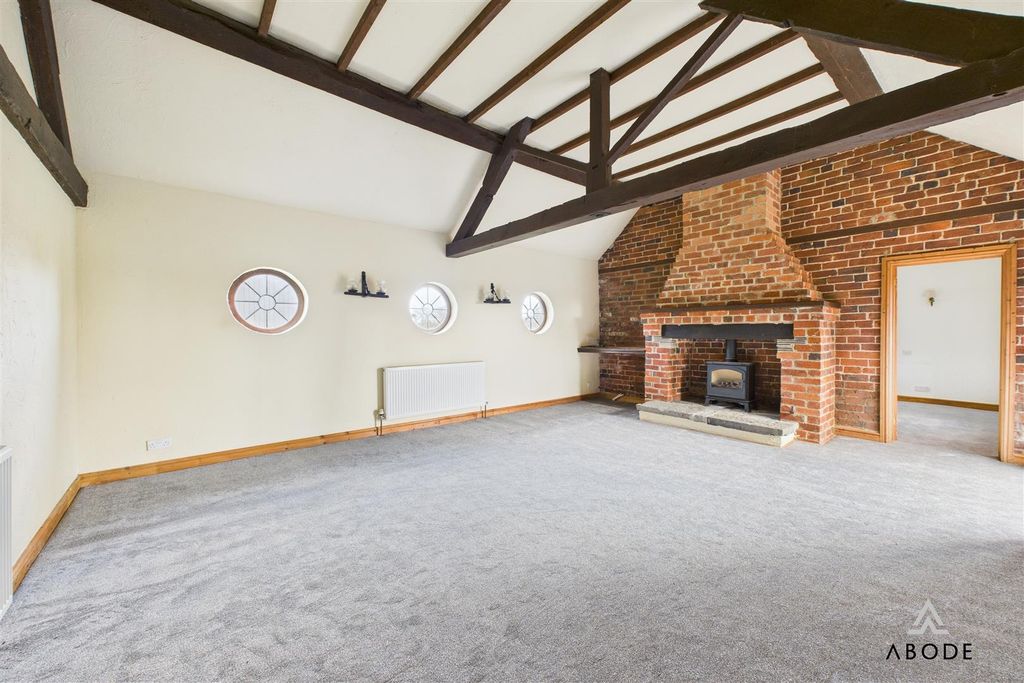 Property photo 3 of 12 Cam02544G0-Pr0336-Still007.Jpg