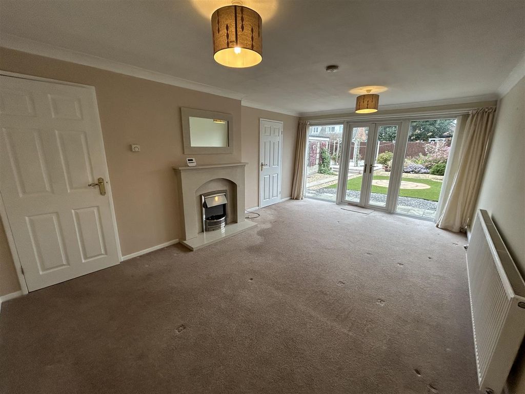 Property photo 2 of 8 Image00027.Jpeg