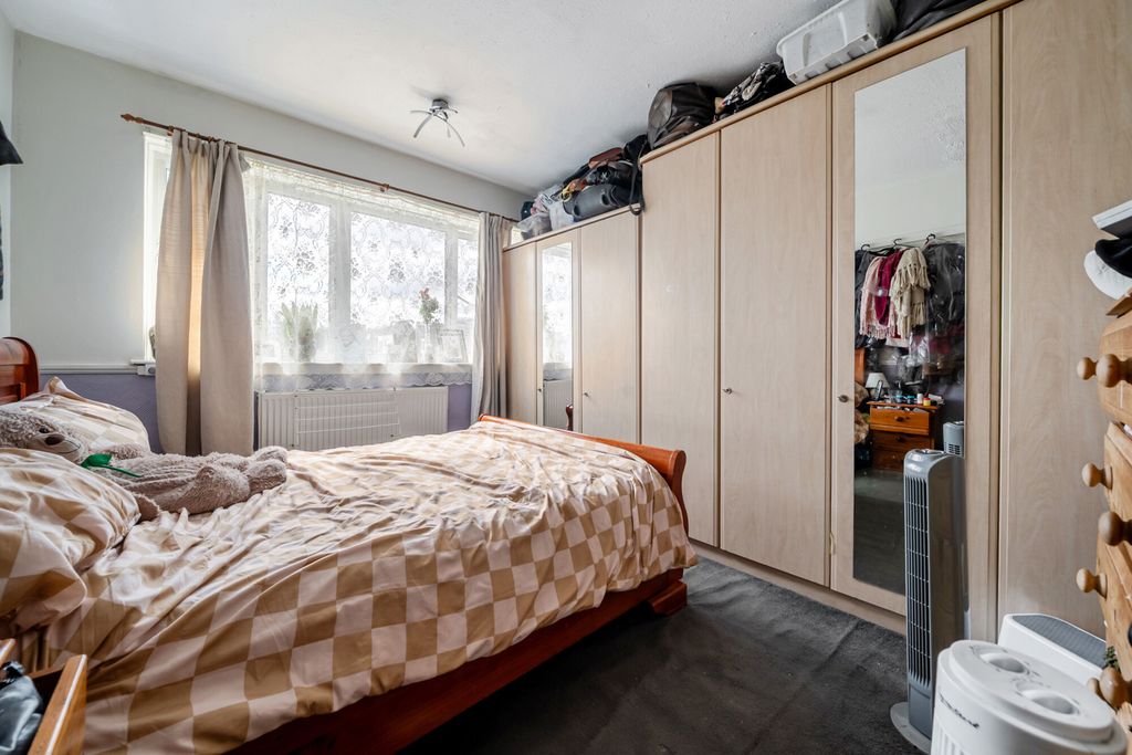 Property photo 3 of 17 1519590-10-6Aa14B...