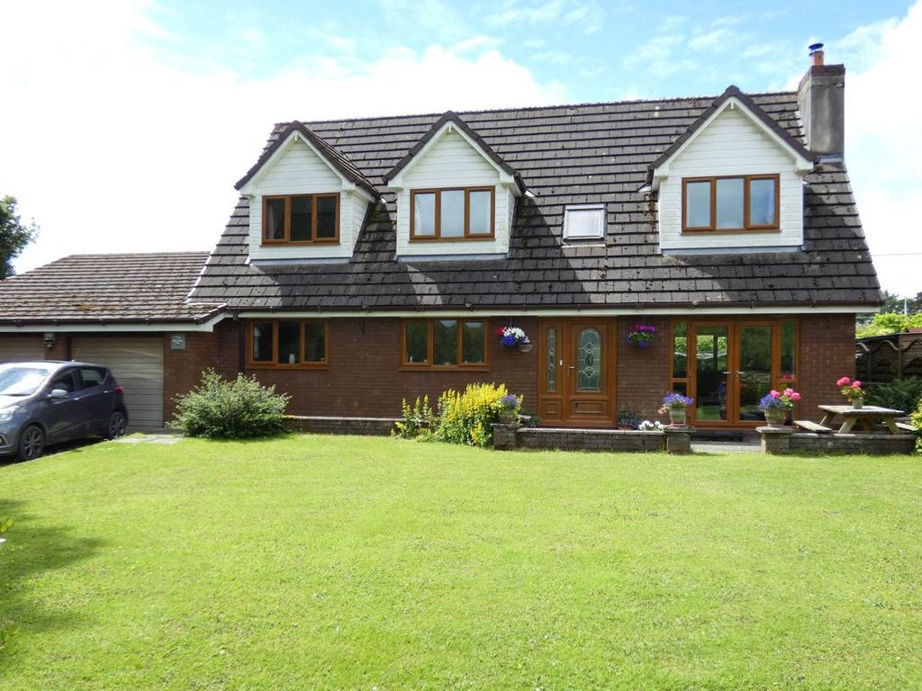 Property photo 1 of 24