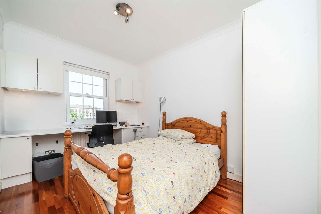 Property photo 3 of 7
