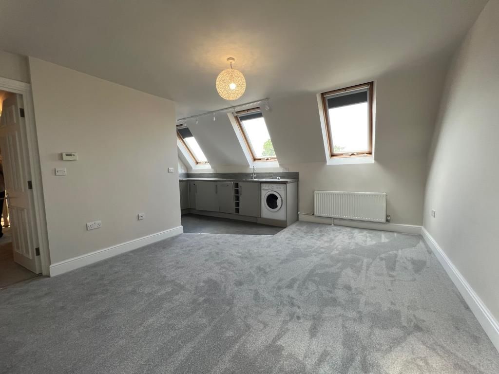 Property photo 2 of 7 2_Lge.Jpg