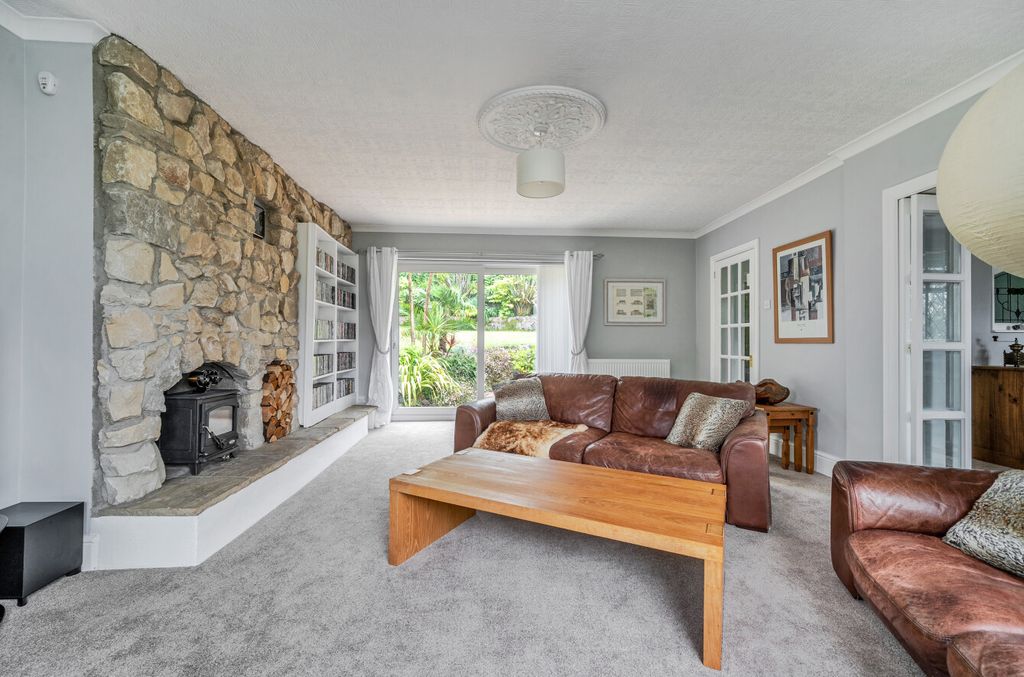 Property photo 3 of 29 1479827-7-6A340E5...