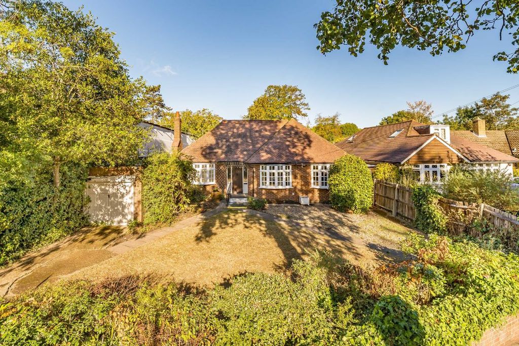 Property photo 1 of 9