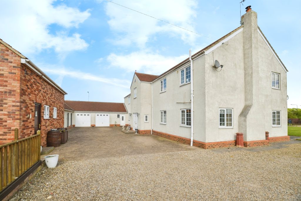 Property photo 1 of 26