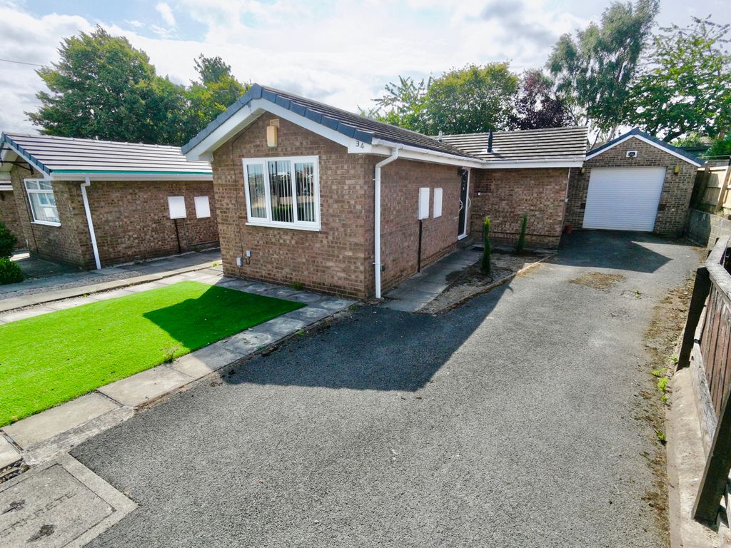 Property photo 1 of 14 External