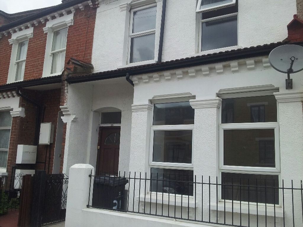 Property photo 1 of 18
