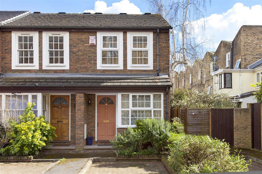 Property photo 1 of 7