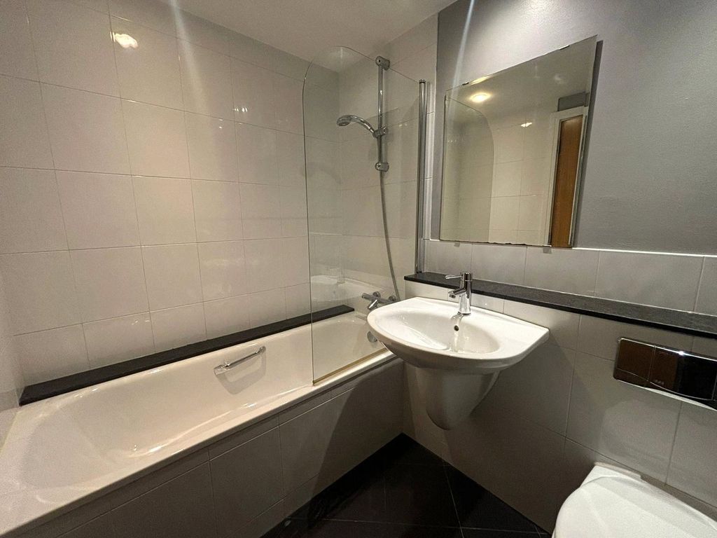 Property photo 3 of 8 Picture No. 04