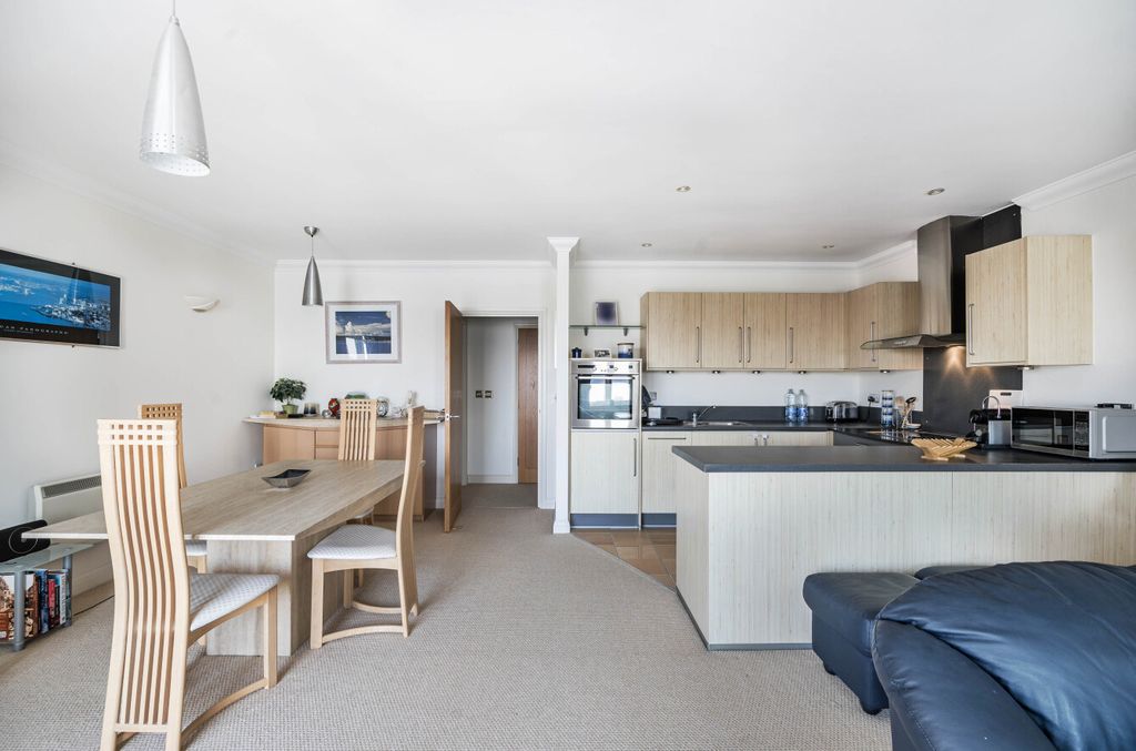 Property photo 2 of 19 Open Plan Living