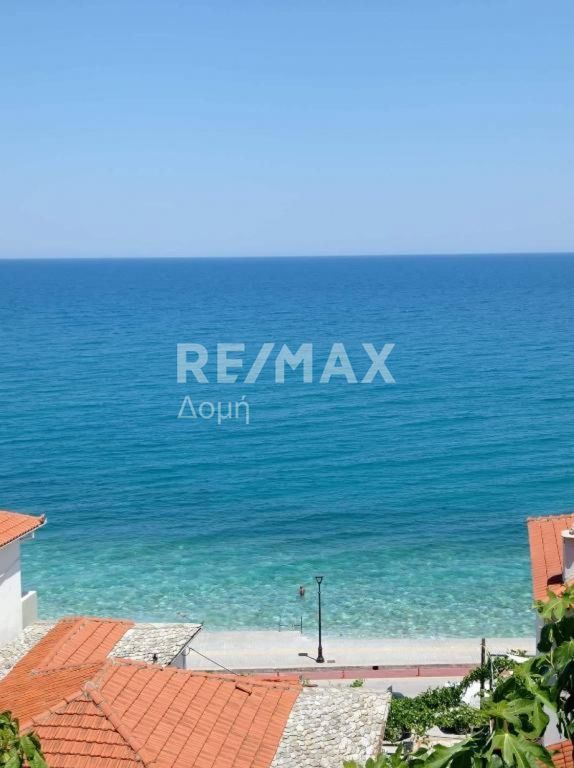 Property photo 1 of 36