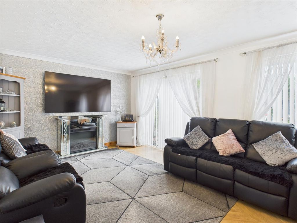 Property photo 3 of 9 Cam03975G0-Pr0109-Still011 (1).Jpg
