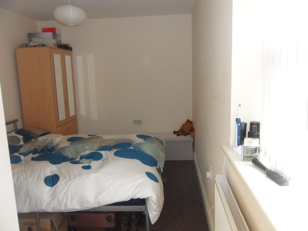 Property photo 3 of 5