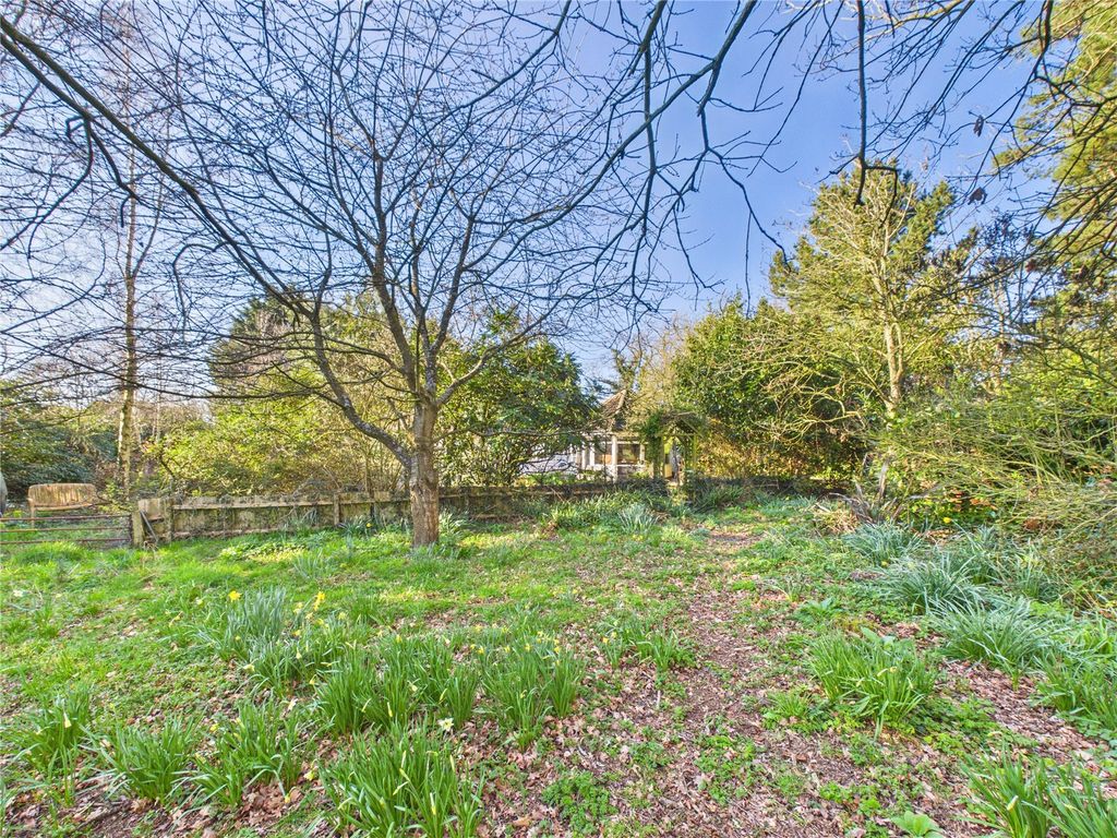 Property photo 2 of 22 Picture No. 43