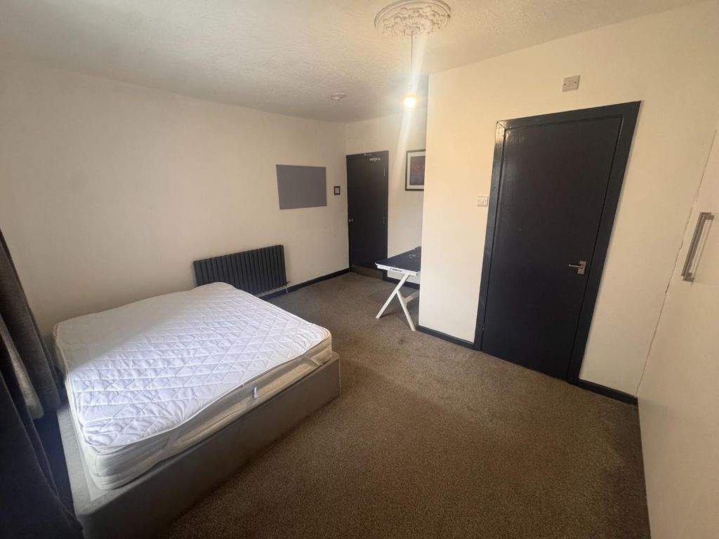 Property photo 3 of 9 Image00003.Jpeg