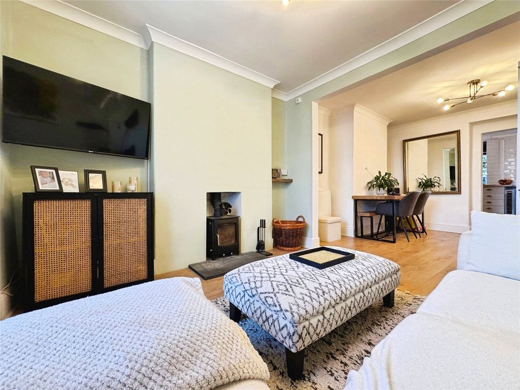 Property photo 3 of 19 Picture No. 24