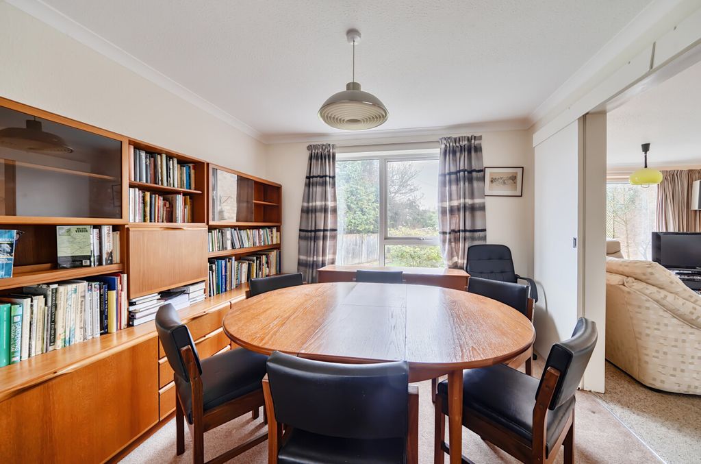 Property photo 3 of 22 1419338-15-699883...