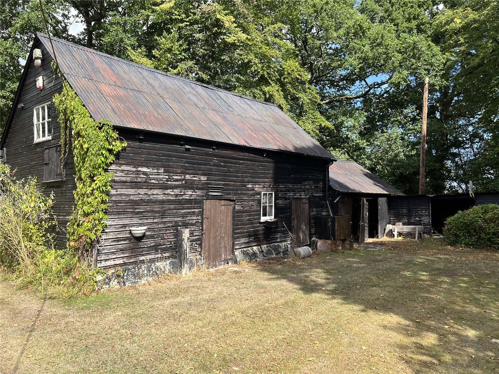 Property photo 3 of 32 Outbuildings