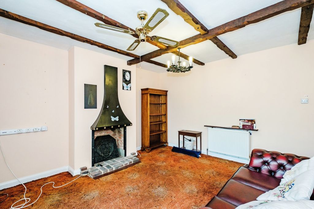 Property photo 3 of 14 Living Room