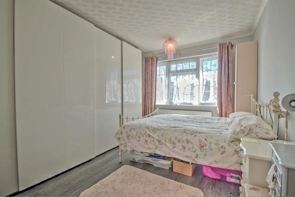 Property photo 3 of 7 Photo 3