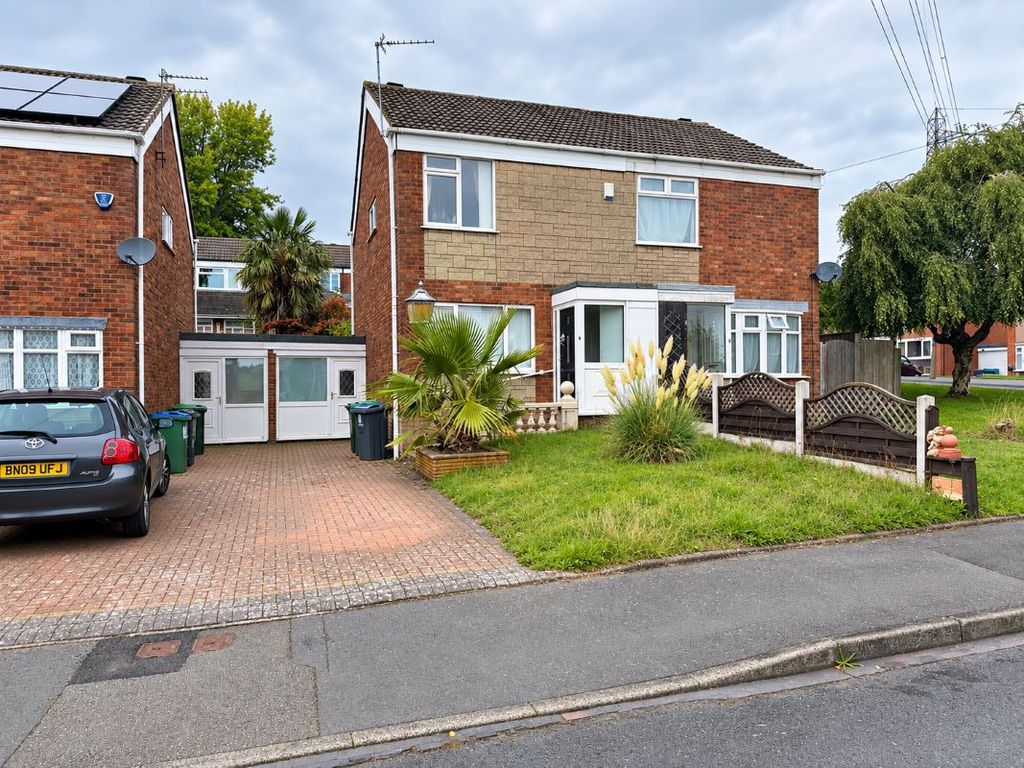 Property photo 2 of 14