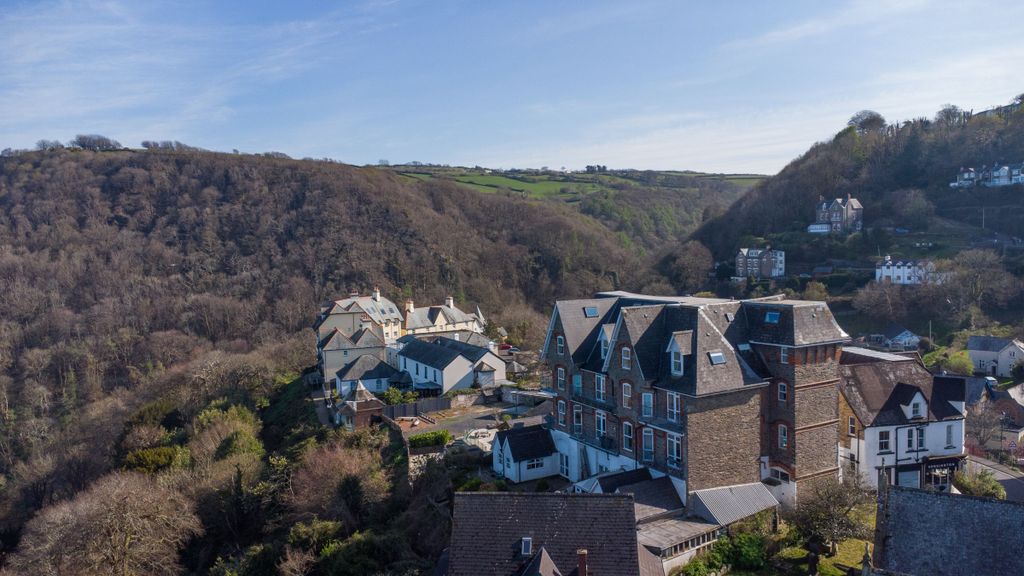 Additional image 9 of 1 bed flat for saleImperial Court, Lynton EX35
