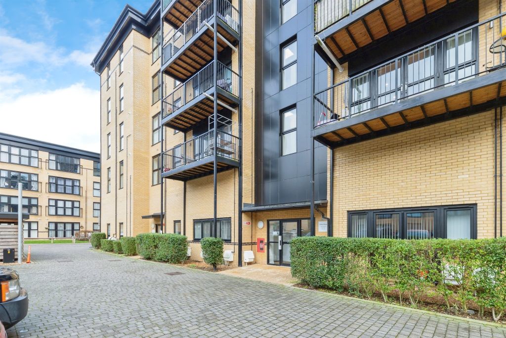 Property photo 1 of 15