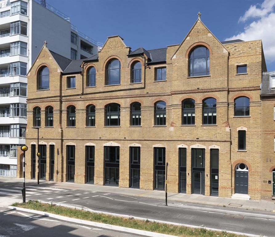 Property photo 1 of 10 Photo 18