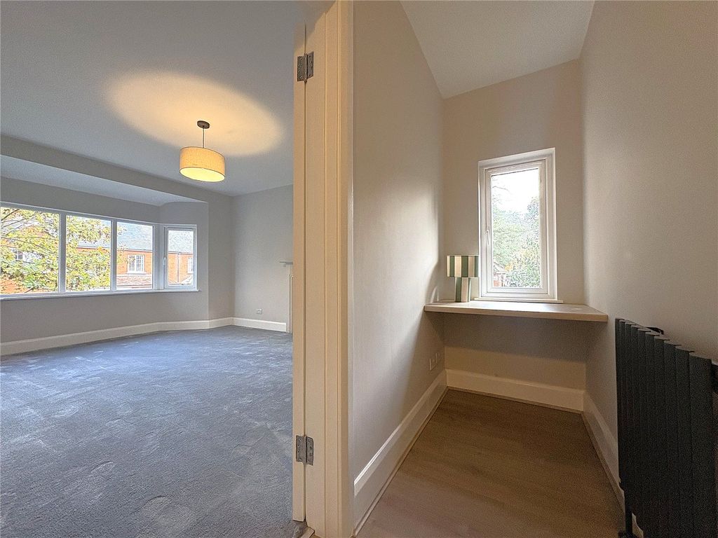 Property photo 3 of 11 Picture No. 17